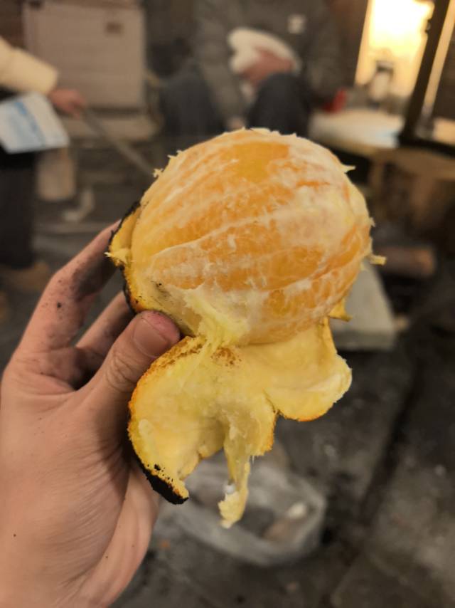 《一只手👋引来一张手》