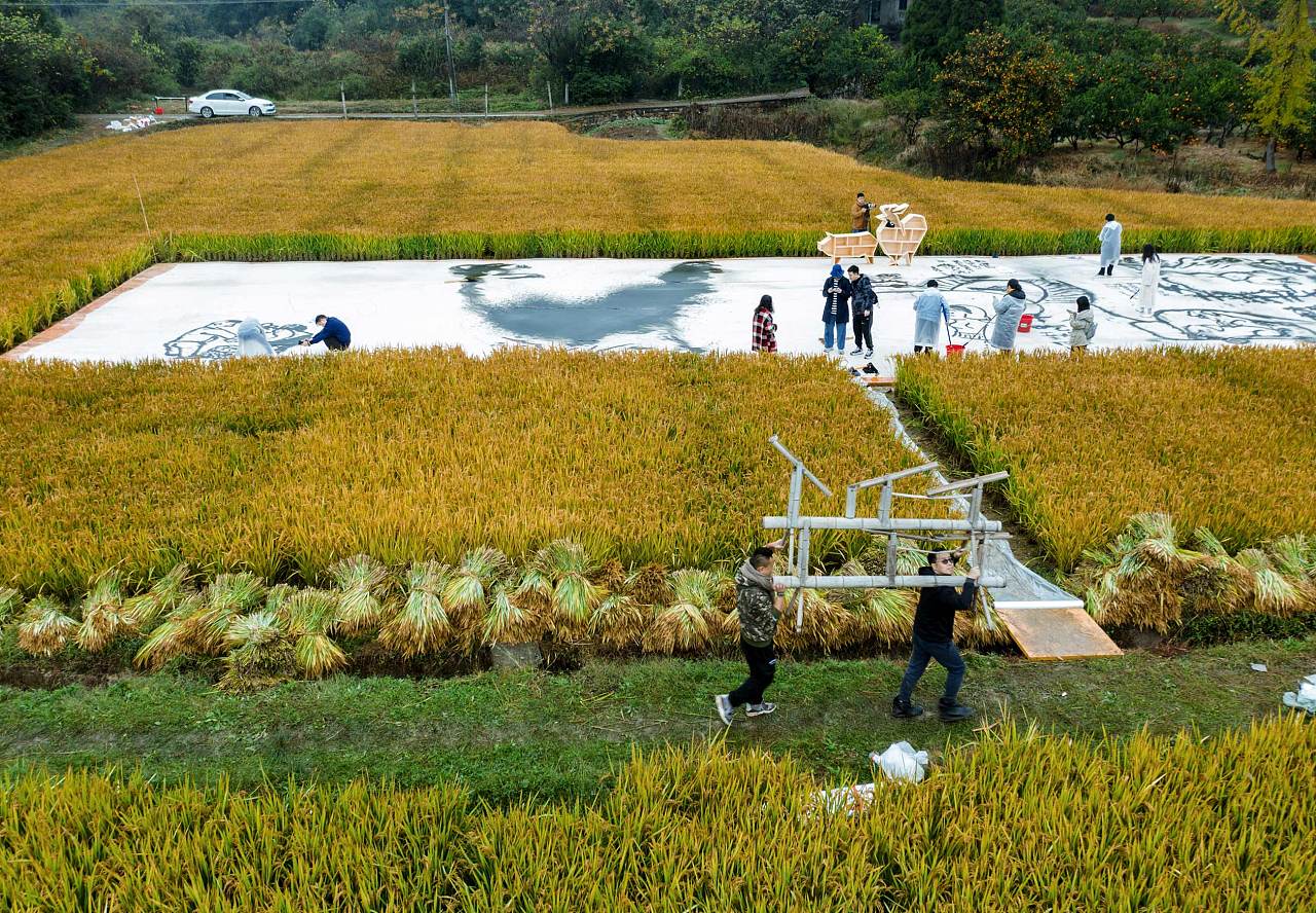 菜市场赞美诗展01fc356075630711013fb117ee66d7.jpg